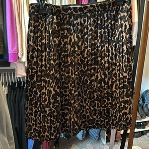 J Crew Factory size 12 pleated Cheetah skirt